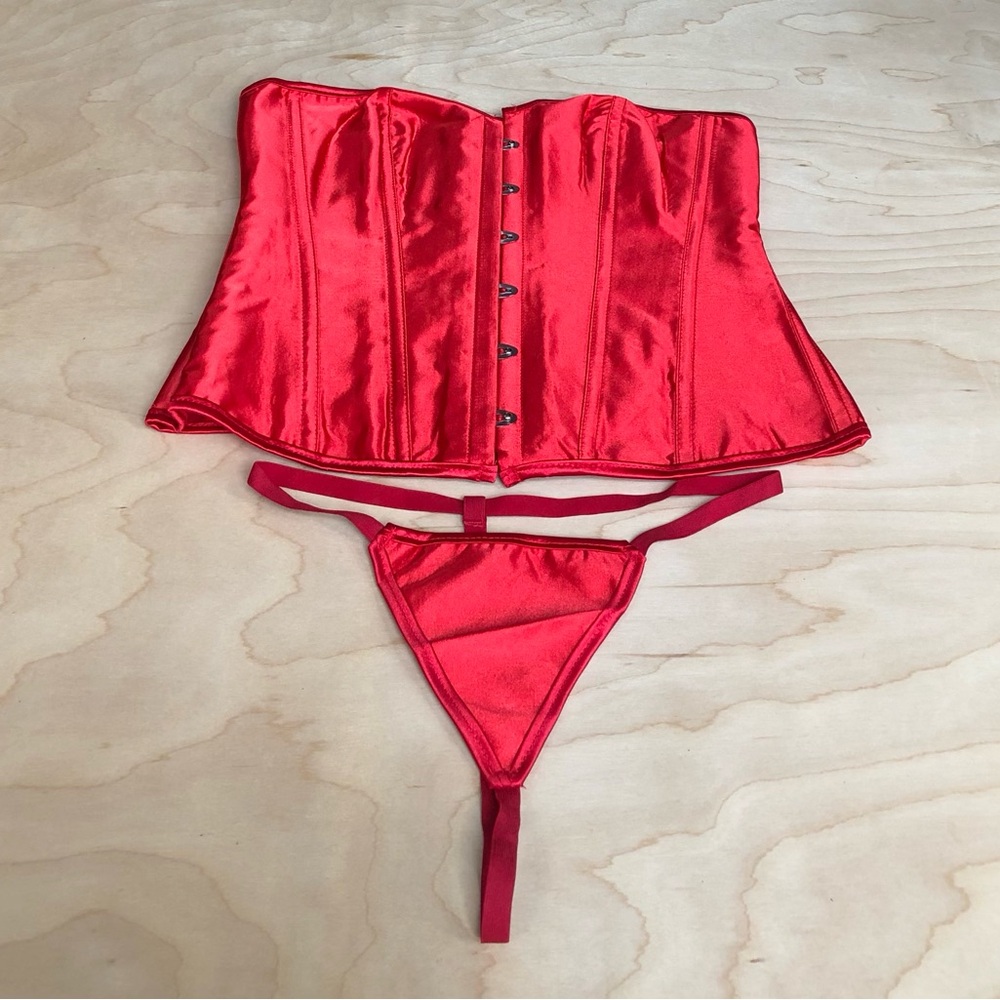 Satin Buster Corset With String Tong Womens Sz L Red Tired Sexy Stretch.